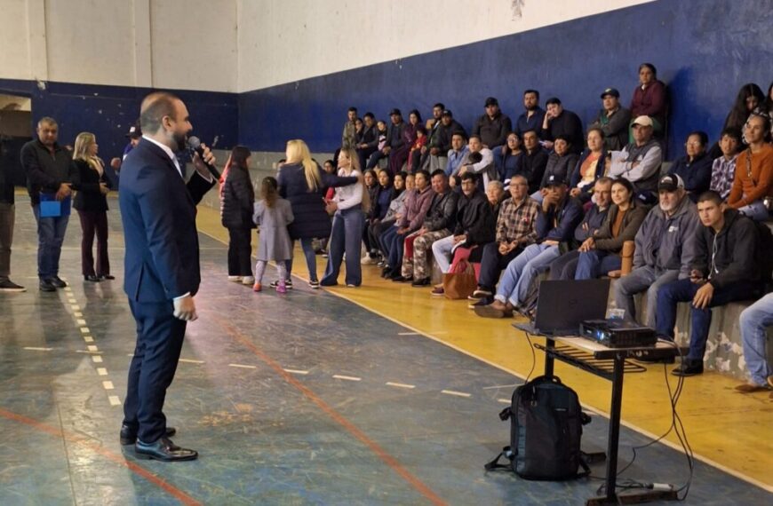 Prefeitura de Ponta Porã se reúne com moradores do Altos da Glória e Universitário para discutir regularização fundiária