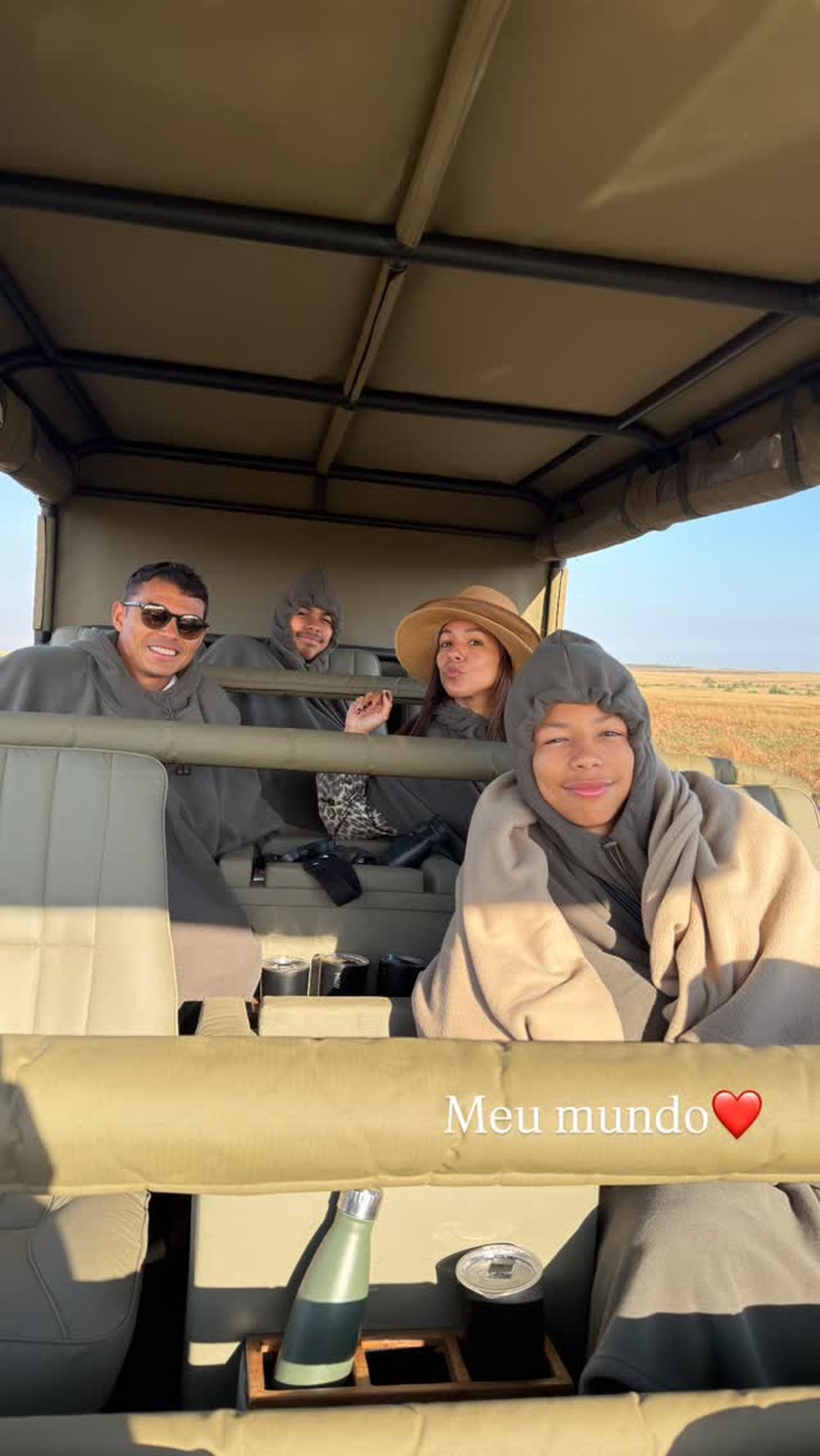 Thiago Silva curte férias com a família após ficar fora da Copa 2026 — Foto: Reprodução/Instagram