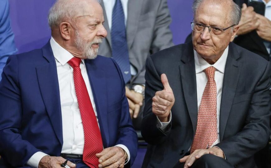 Governo mobiliza ministros para endurecer discurso contra os EUA após tarifaço