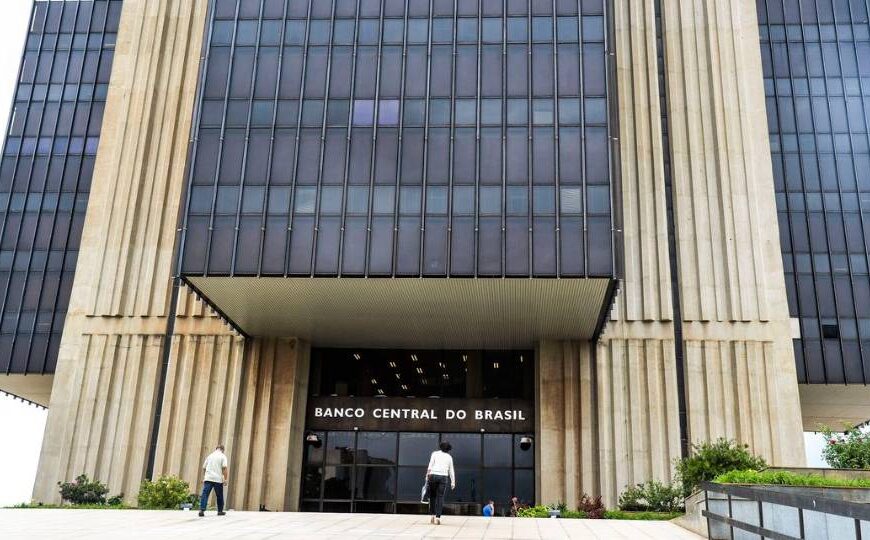 Rombo das estatais acelera e supera em cinco meses o total de 2025