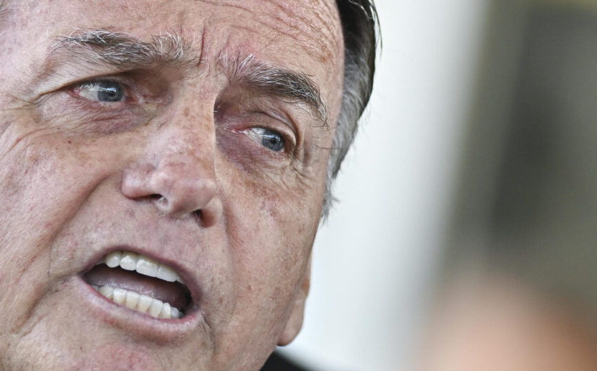 Moraes dá 48h para Bolsonaro explicar vídeo de IA e alerta sobre revogação da domiciliar