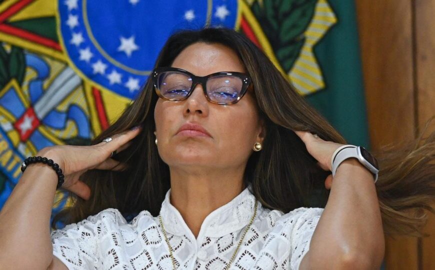 Janja chama críticas por seus gastos em viagem de estratégia da extrema direita: “Misoginia pura”