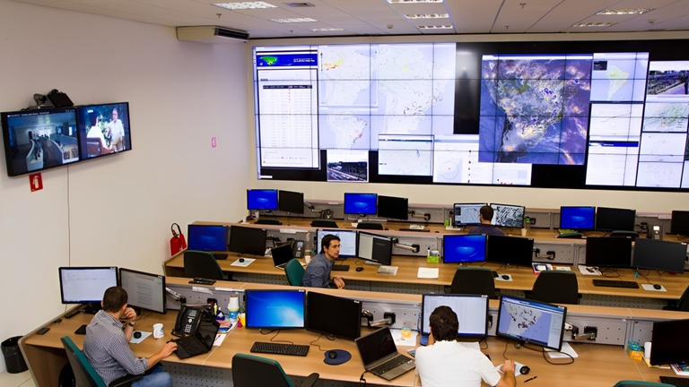 Cemaden celebra 15 anos com foco na expansão do monitoramento e na preparação do País para eventos climáticos extremos