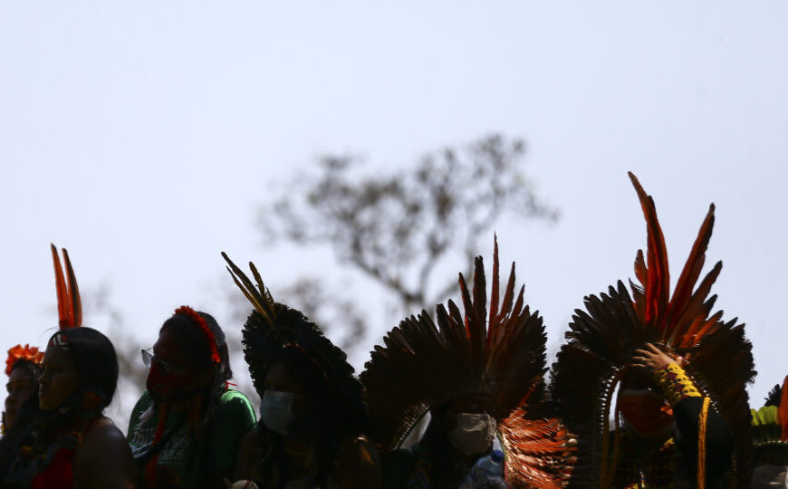 Por que a crise na Terra Indígena Yanomami ainda persiste?