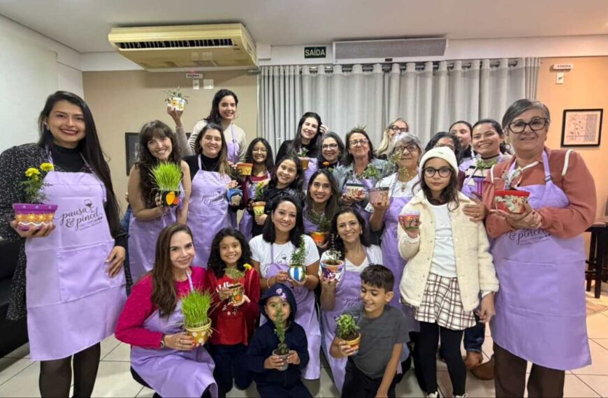 Na era da IA, arte feita à mão promove reconexão entre mulheres