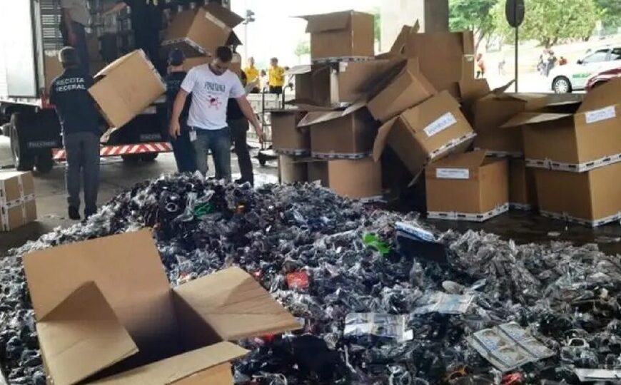 Desvendando as rotas globais da pirataria que ameaçam o comércio legal