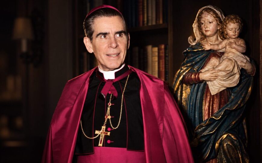 Quem é Fulton Sheen? O bispo que foi fenômeno na TV, combateu o comunismo e será beatificado em setembro
