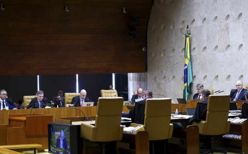 Supremo tem a chance de recuperar credibilidade com investigação contra Moraes