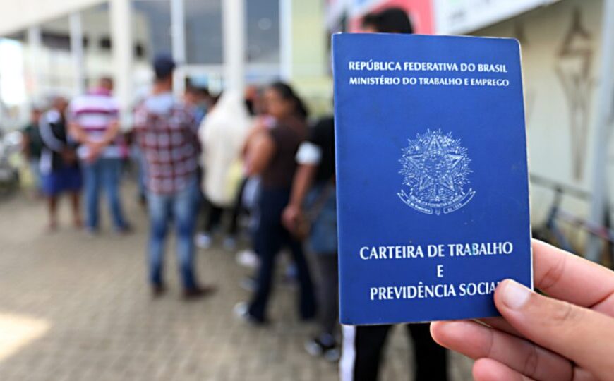 Falta mesmo mão de obra no Brasil? O que os números escondem