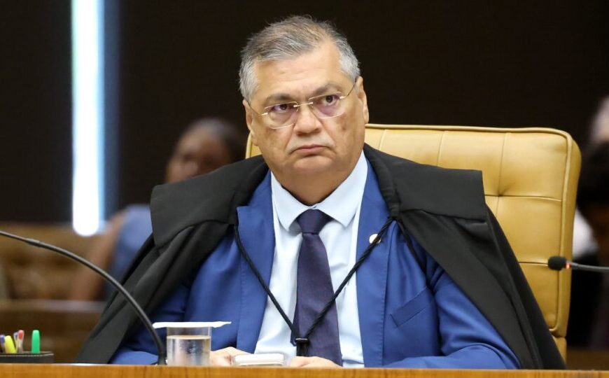 Dino endurece regras e determina código de rastreio de emendas parlamentares