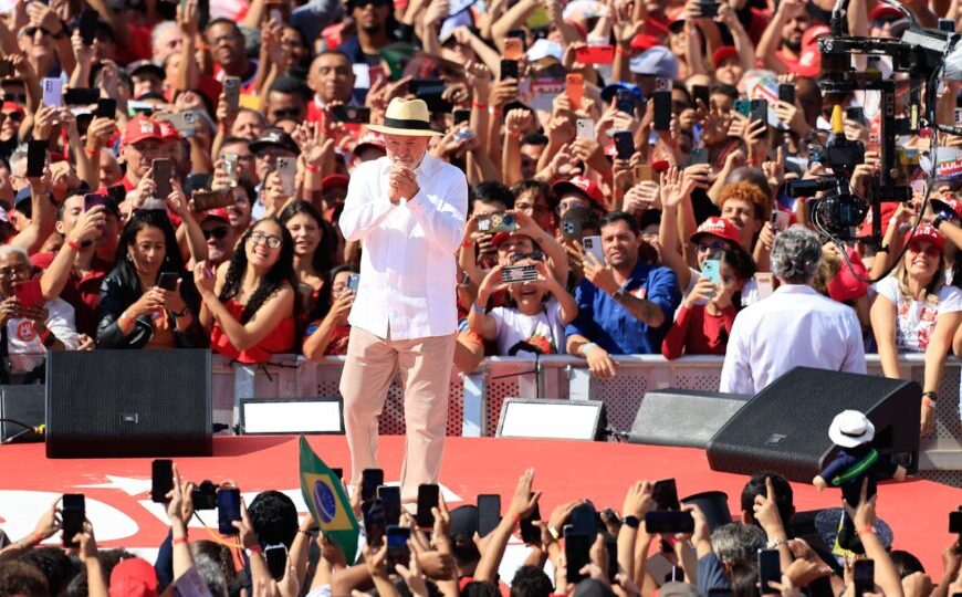 Lula diz querer vencer eleição para “manter Bolsonaro na cadeia”