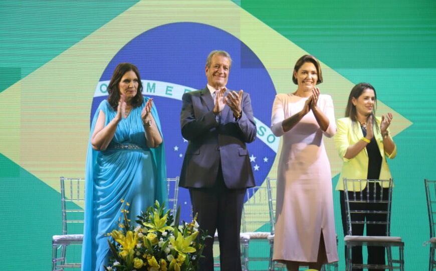 O que explica a força de Michelle Bolsonaro e outras ex-primeiras-damas nas urnas